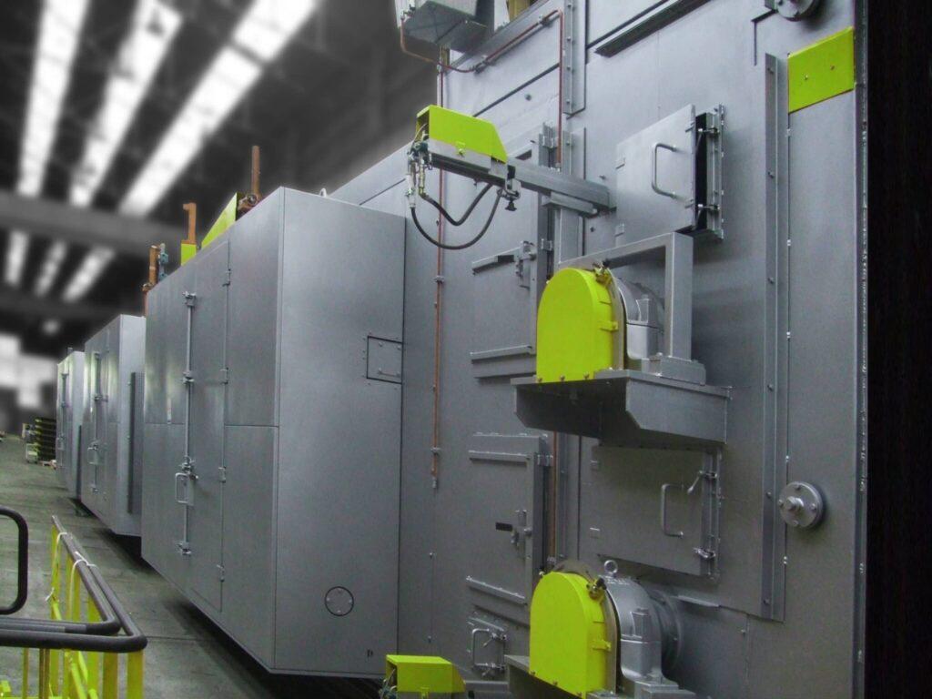 Façade et portes d’une étuve industrielle pour isolants